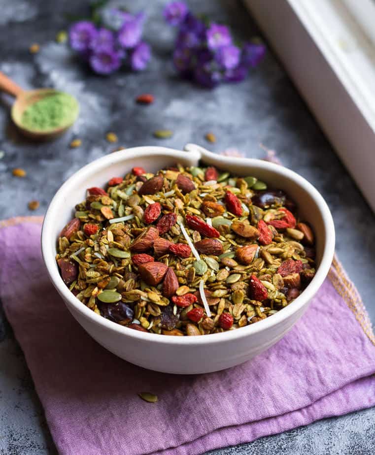 Matcha Granola | Easy Healthy Vegan Matcha Granola Recipe