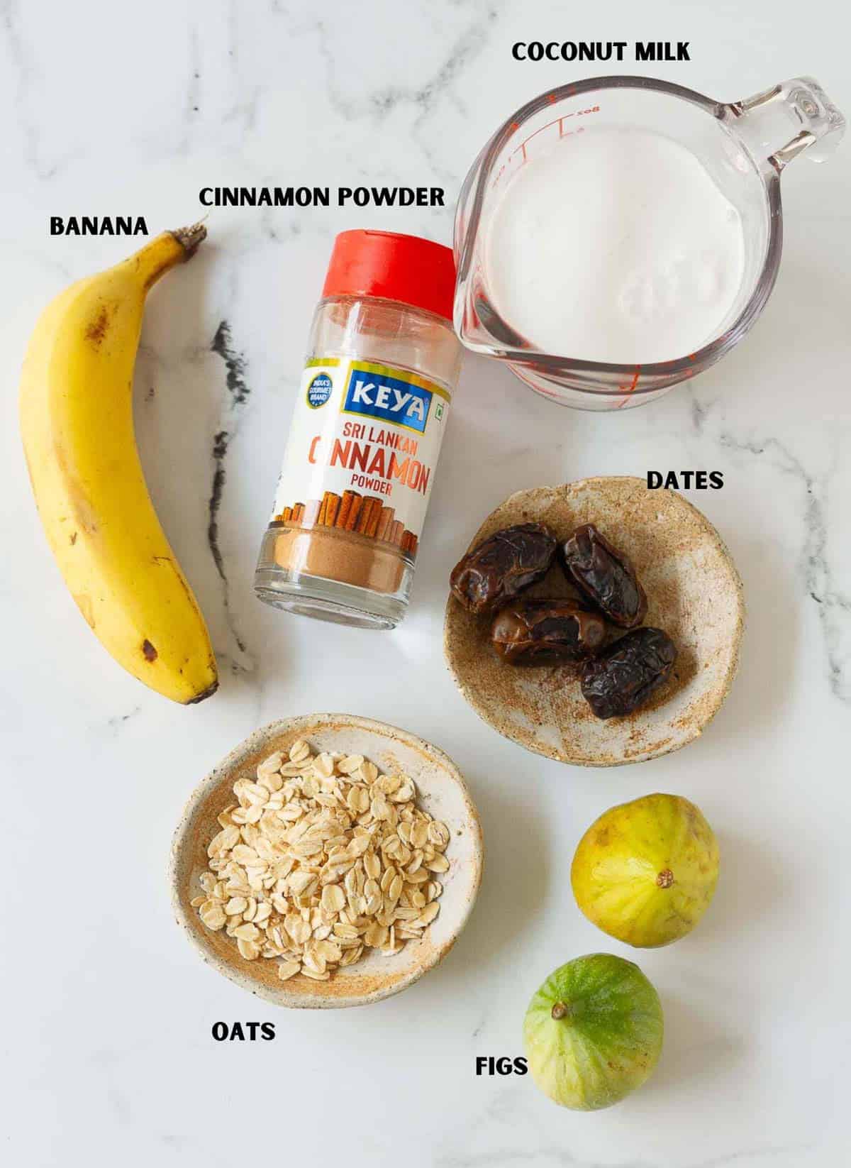 labeled ingredients for making fig smoothie.