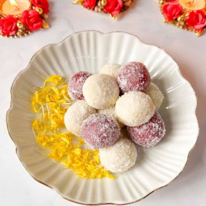 Coconut Ladoo