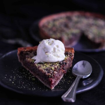 Glutenfree Mulberry Crumble Pie