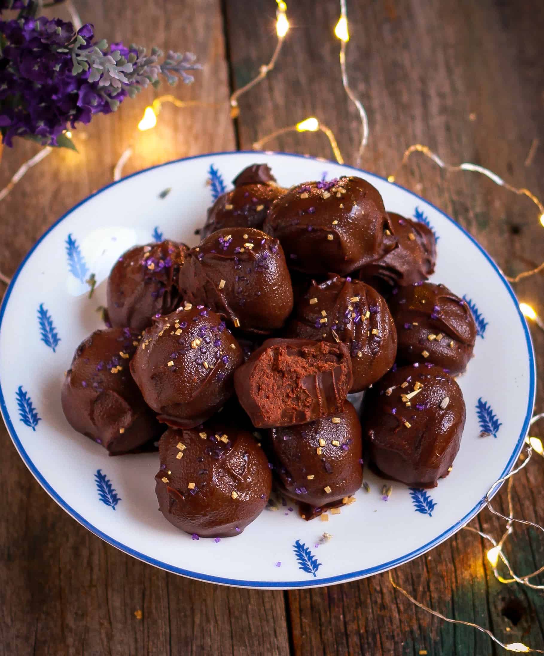 Lavender Chocolate Truffles | Vegan Glutenfree Dairyfree No Bake Recipe Lavender Chocolate Truffles vegan glutenfree dairyfree no bake recipe