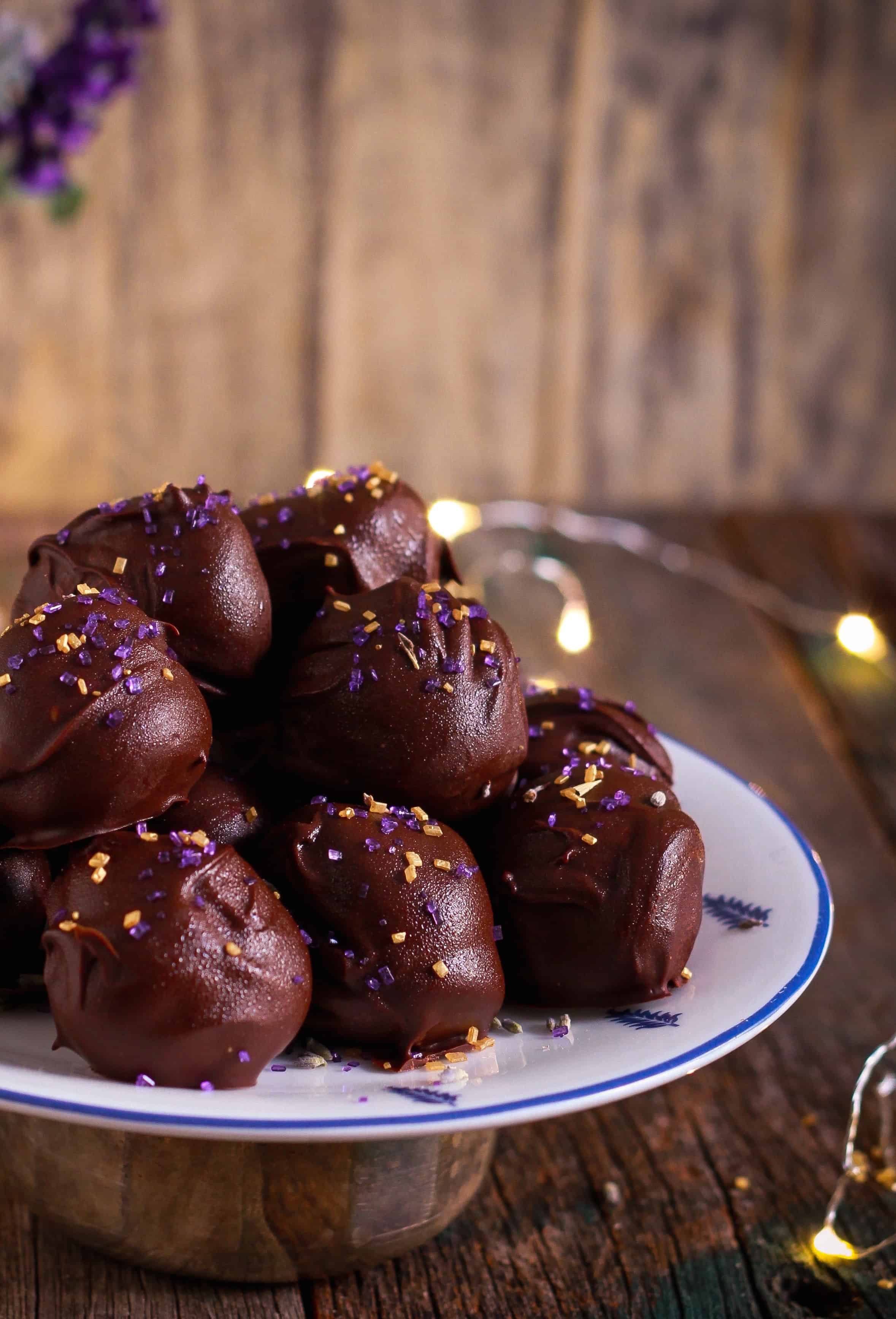 Lavender Chocolate Truffles | Vegan Glutenfree Dairyfree No Bake Recipe Lavender Chocolate Truffles vegan glutenfree dairyfree no bake recipe
