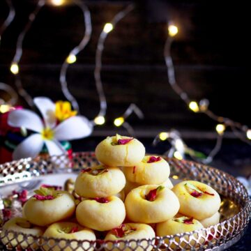 coconut cardamom peda Diwali Dessert Mithai Easy Recipe