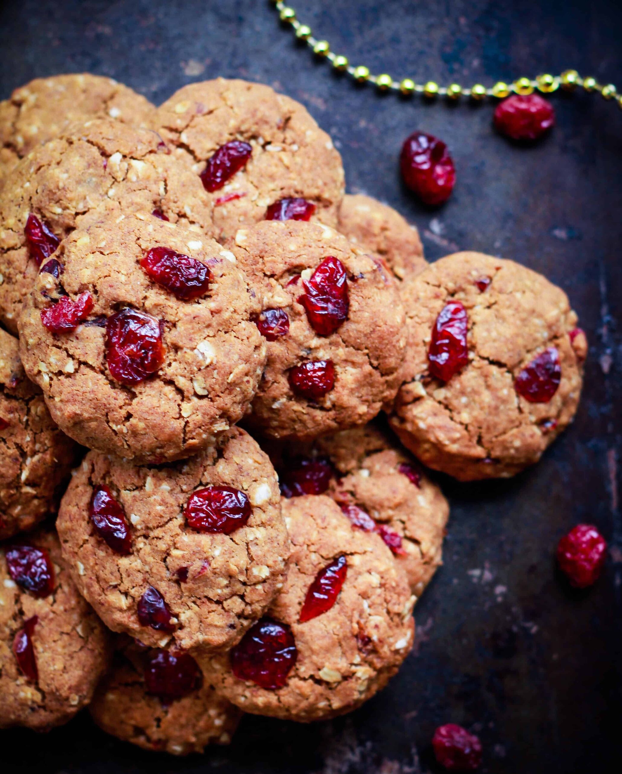 Ginger Cranberry Oatmeal Cookies vegan refinedsugarfree dairyfree baking