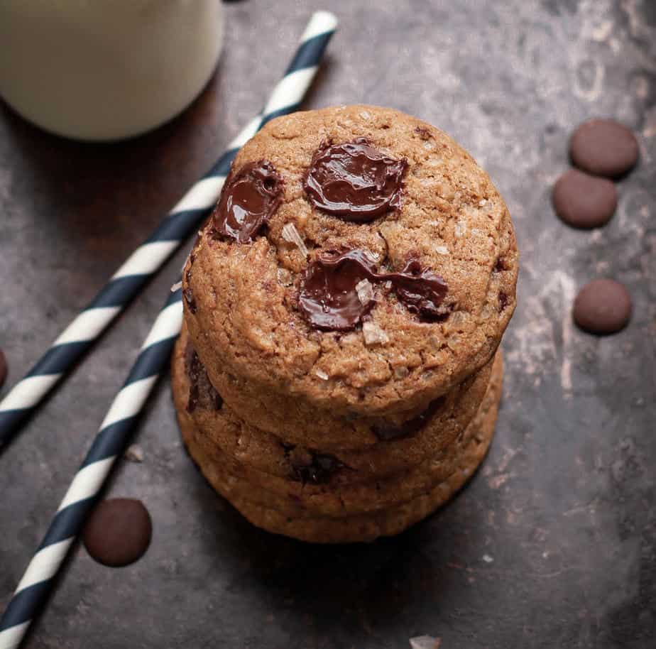 Eggless Chocolate Chip Cookies | Easy chocolate chip cookies recipe