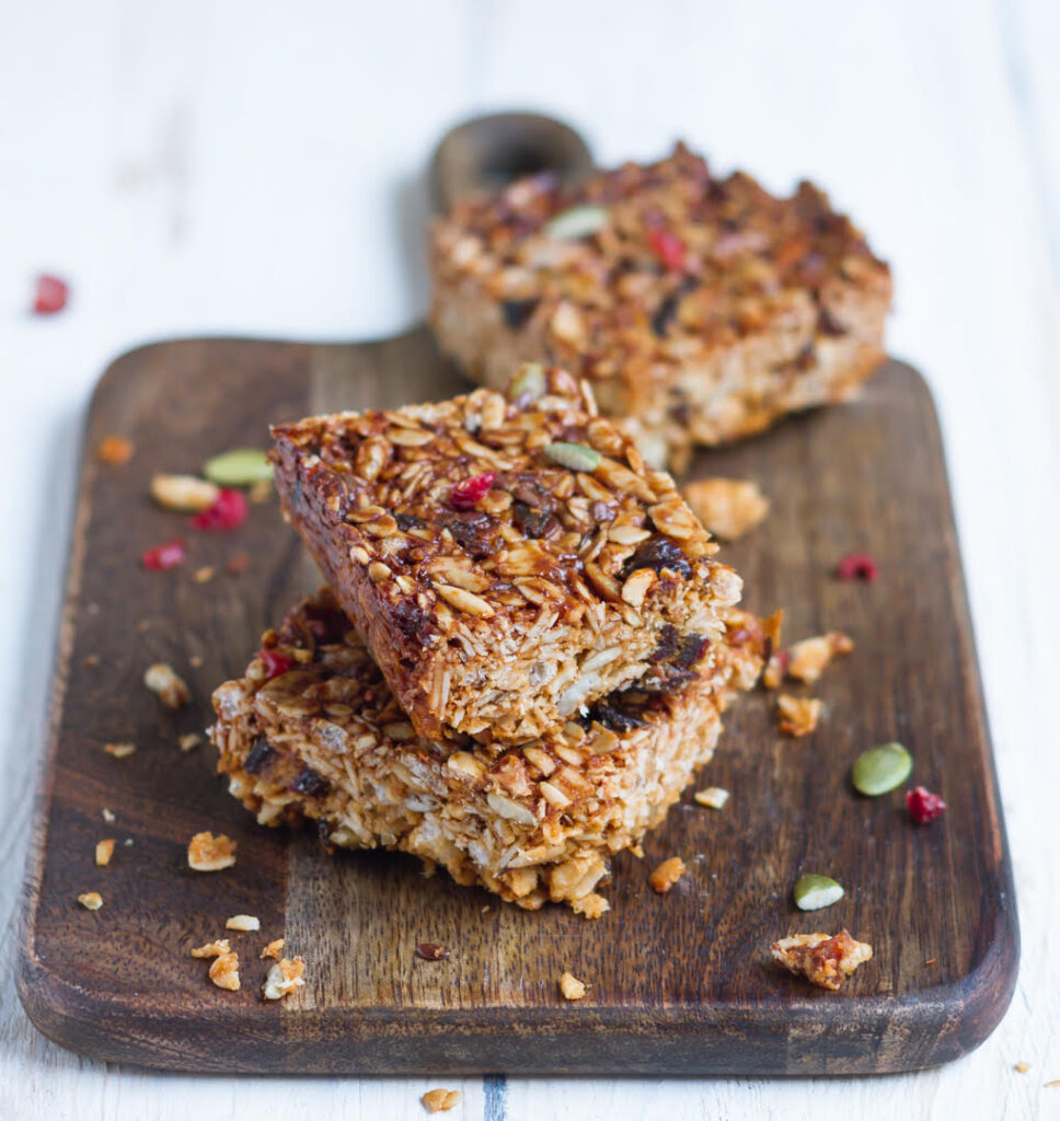 Easy Homemade Granola Bars recipe