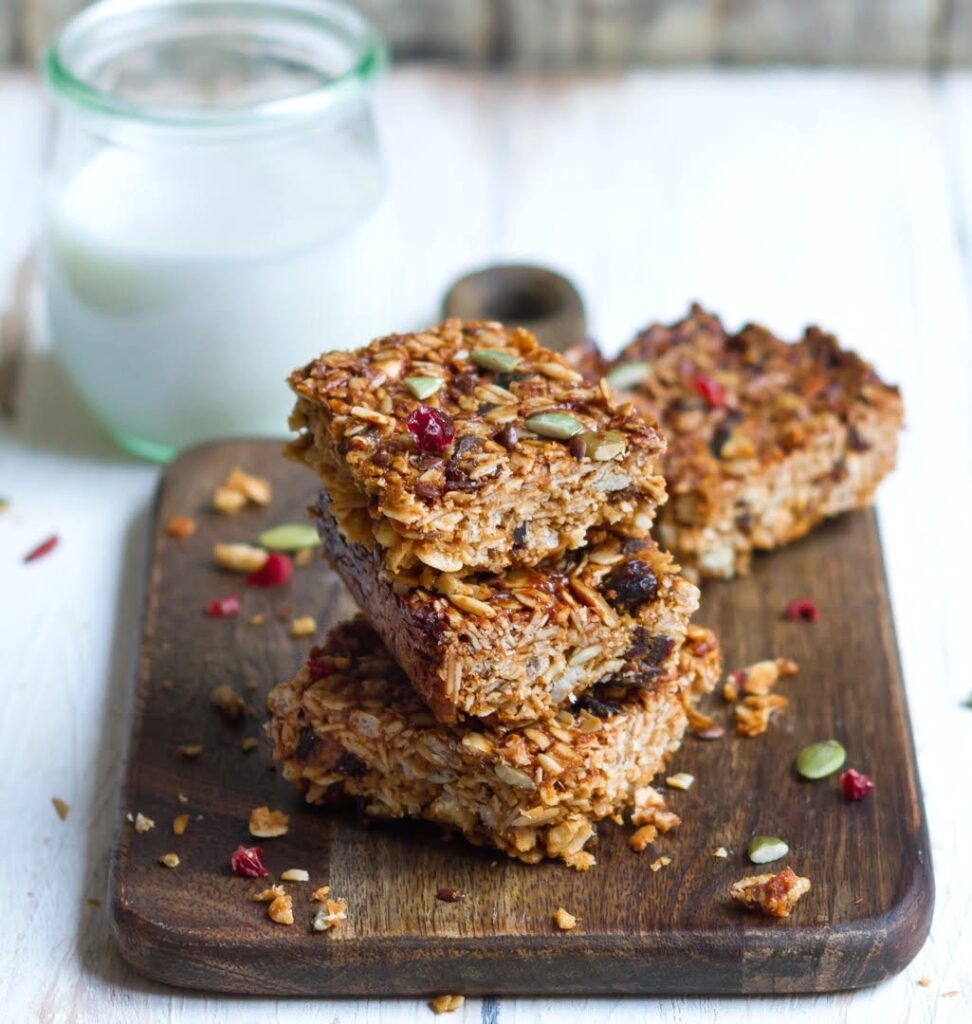 Easy Homemade Granola Bars recipe