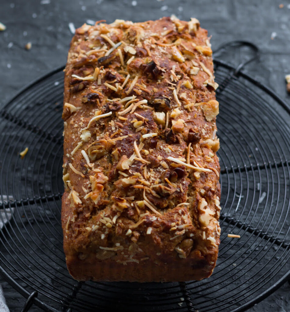 Coconut Banana Bread | Easy vegan recipe