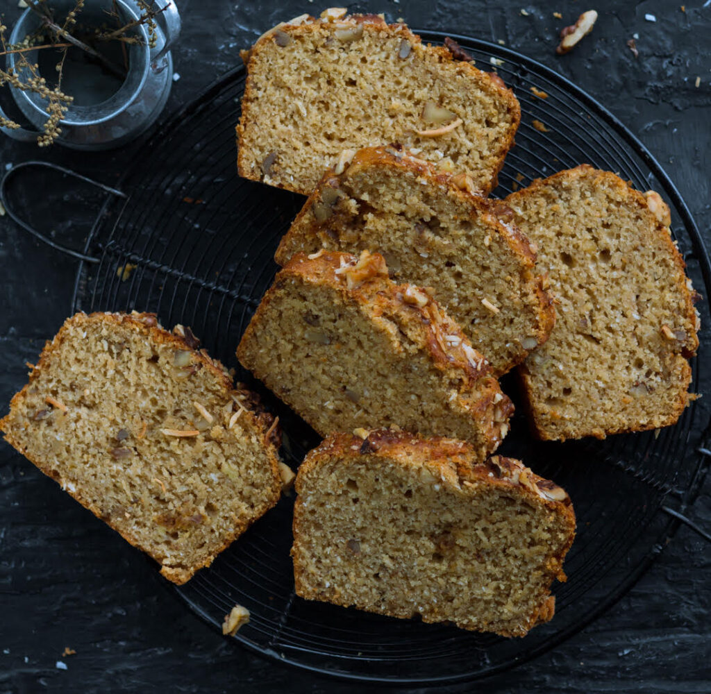 Coconut Banana Bread | Easy vegan recipe