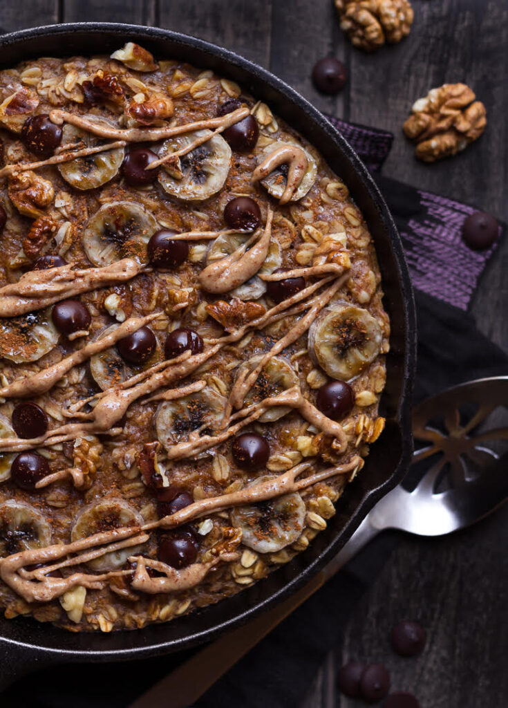 Banana Baked Oatmeal | Easy vegan baked oatmeal recipe