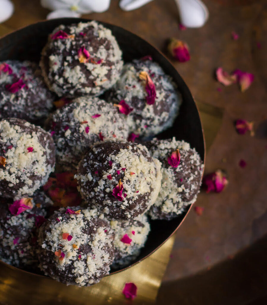 Easy Chocolate Peda Recipe - Diwali Sweets | Indian dessert