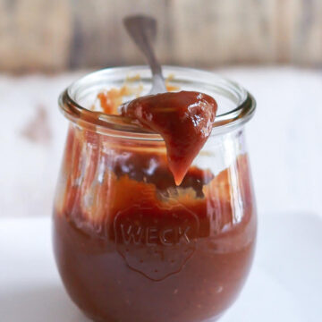 Vegan Caramel Sauce