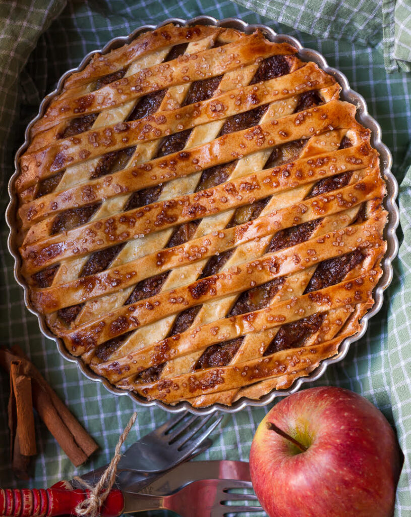Classic Apple Pie | Easy Eggless Apple Pie Recipe