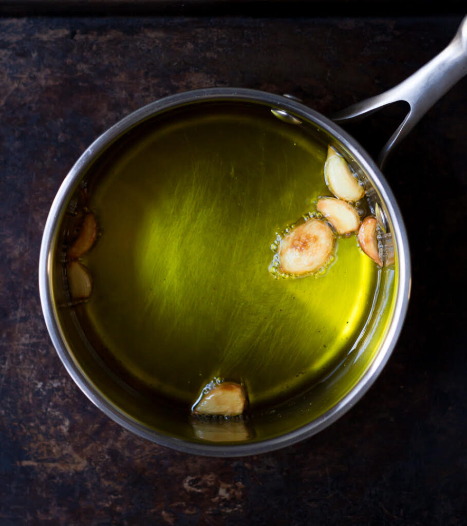Garlic Oil | DIY Infused OIls | Easy Homemade Flavored Oils