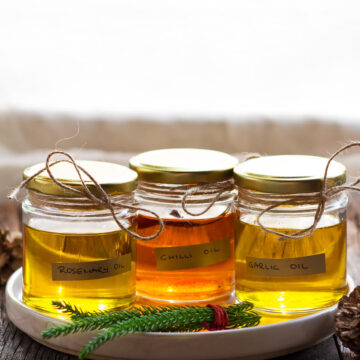 DIY Infused OIls | Easy Homemade Flavored Oils
