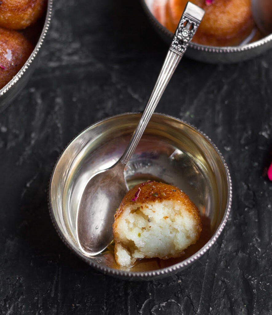 Easy Homemade Gulab Jamun | How to make gulab jamun