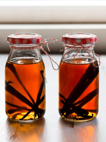 Homemade vanilla extract