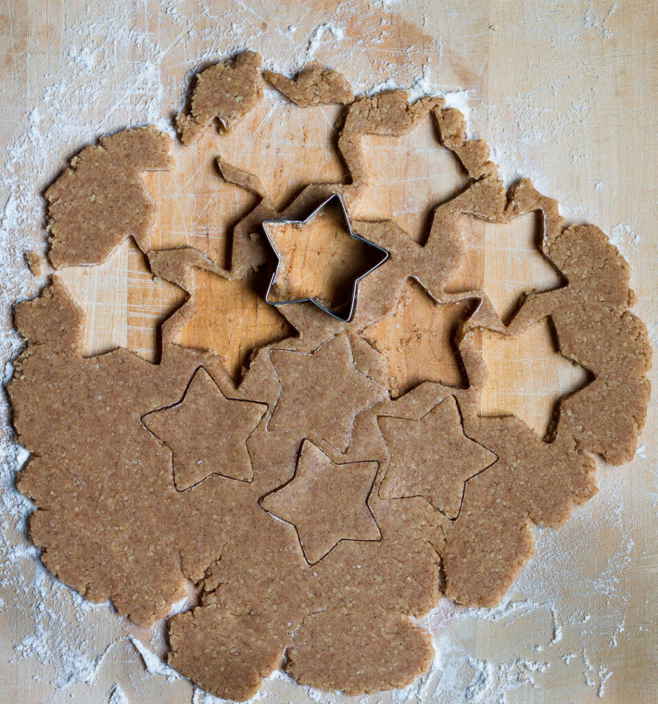 Almond Cinnamon Cookies | Easy vegan gluten-free cookies