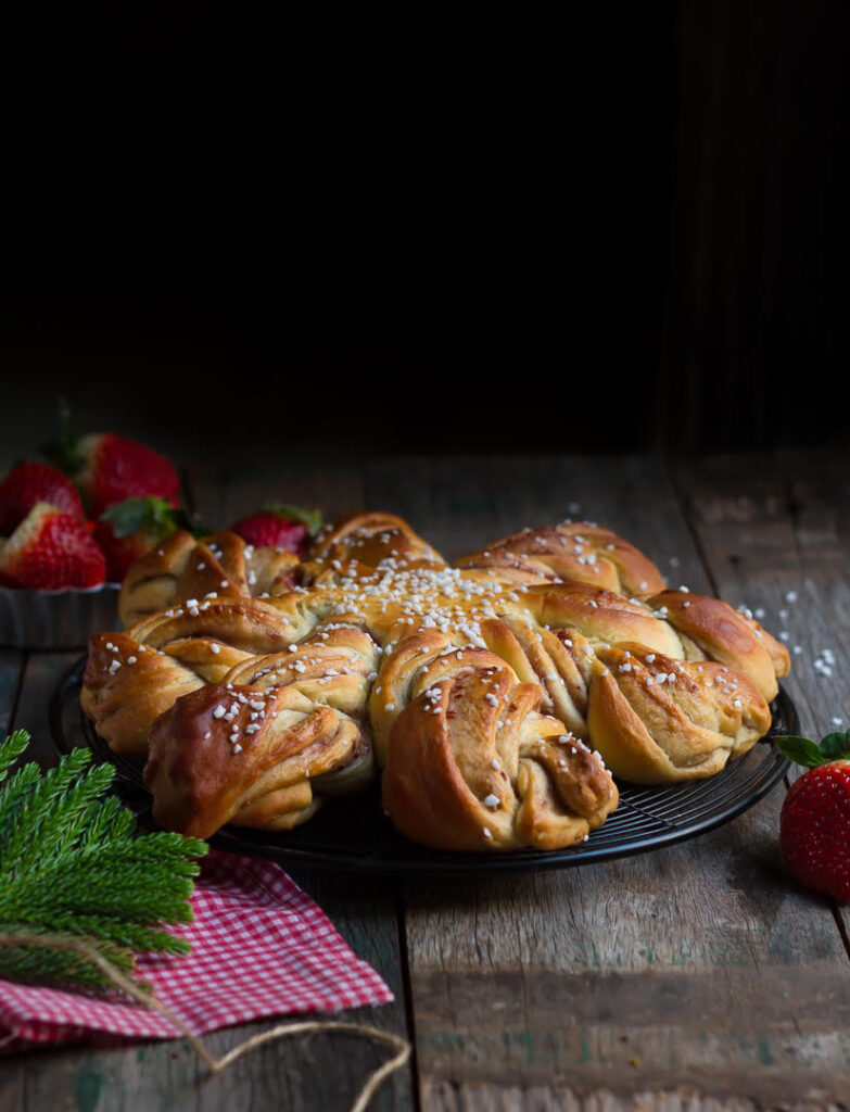 Strawberry Star Bread | Vegan Star Bread Recipe