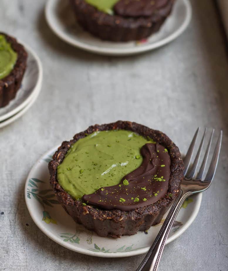 Vegan Matcha Tart | Easy refined sugar-free matcha tart recipe