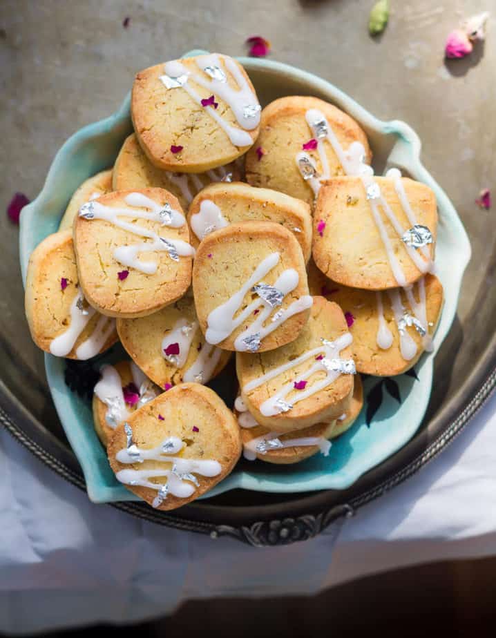 Eggless Thandai Cookies | Easy thandai shortbread cookies | Spiced shortbread cookies