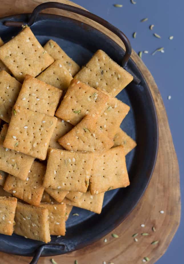 Sweet Mathri Recipe | easy baked meethi mathri with jaggery