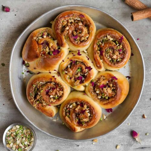 Baklava Cinnamon Rolls