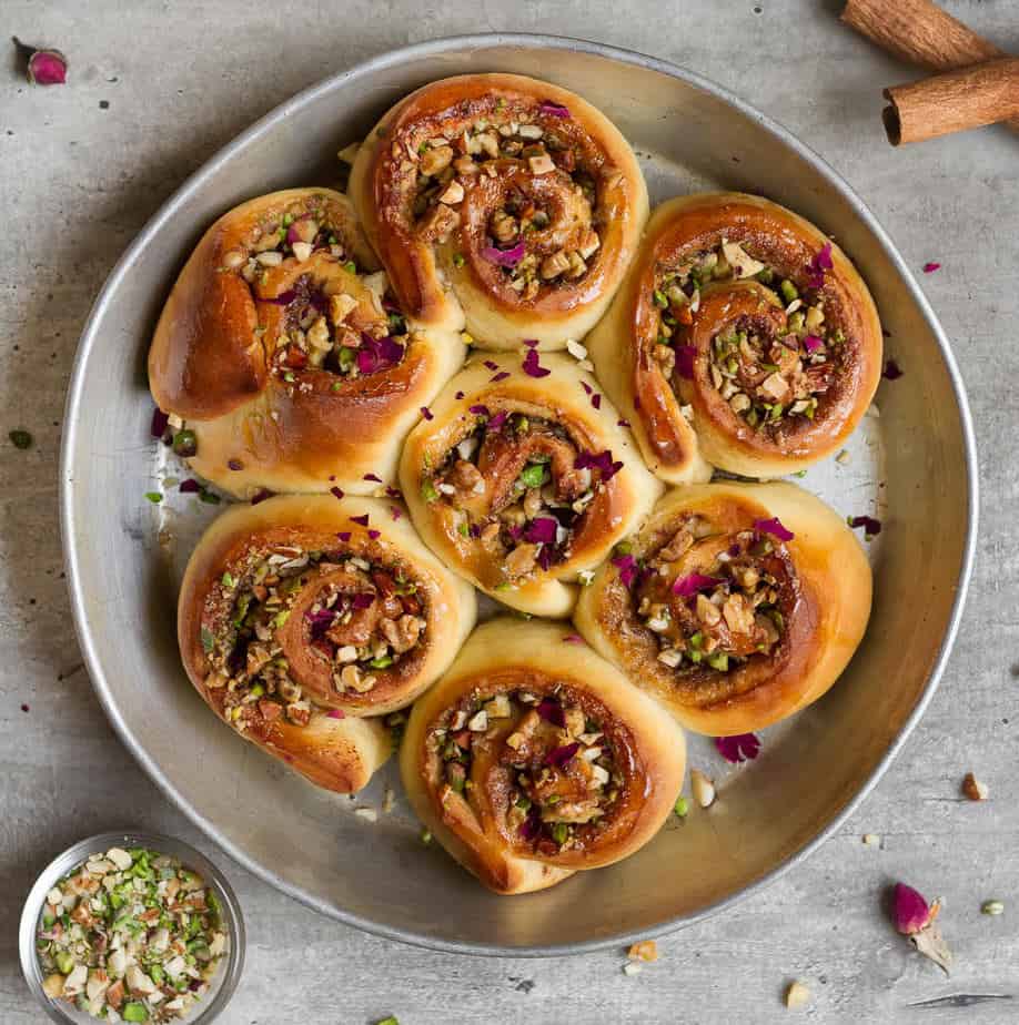 Baklava Cinnamon Rolls