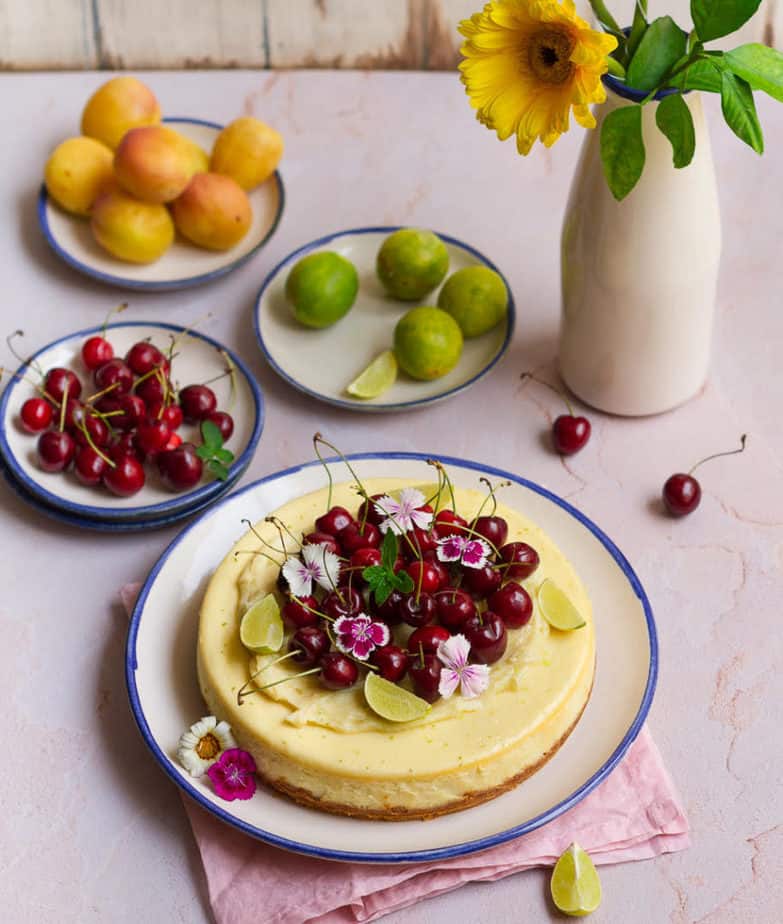 Lemon Cheesecake | Easy Lemon Cheesecake Recipe
