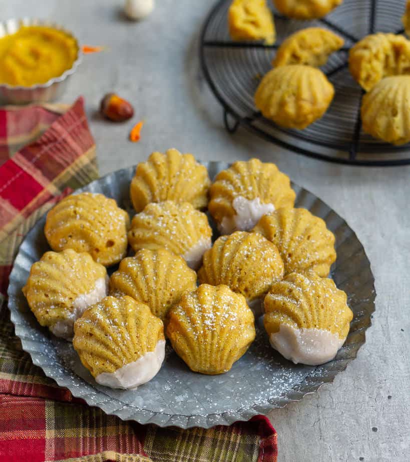 Pumpkin Oats Madeleines | Vegan easy pumpkin madeleines recipe