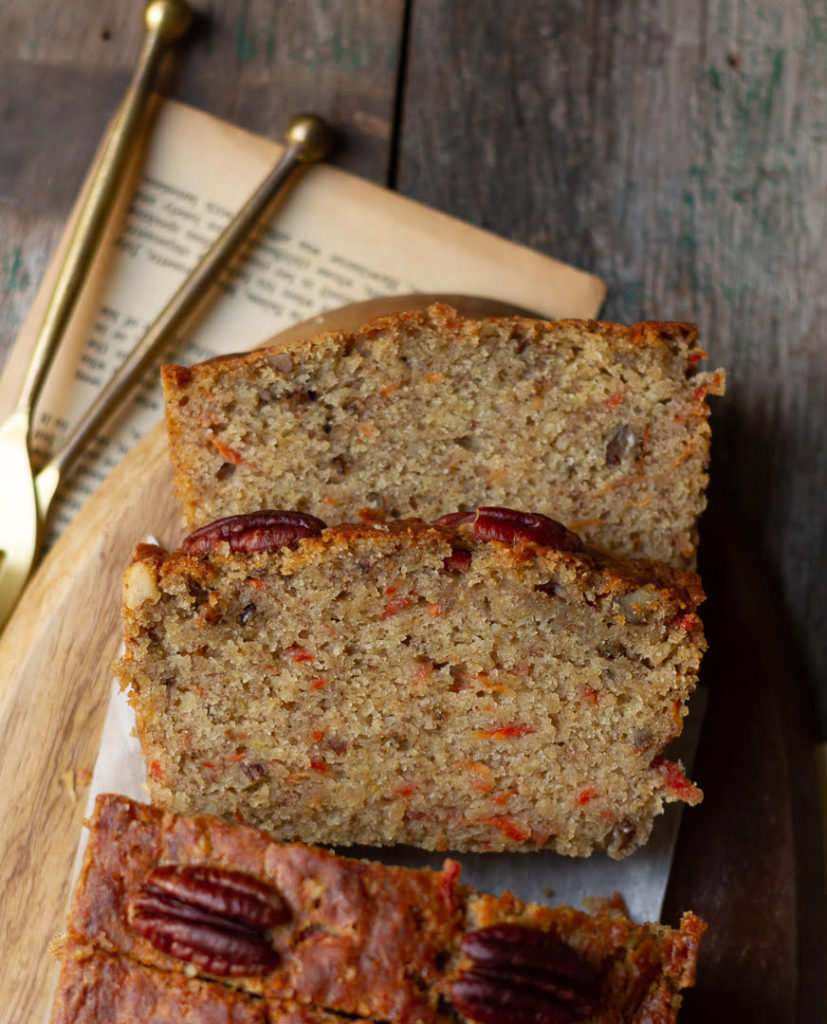 Banana Carrot Bread | Eggless banana carrot bread