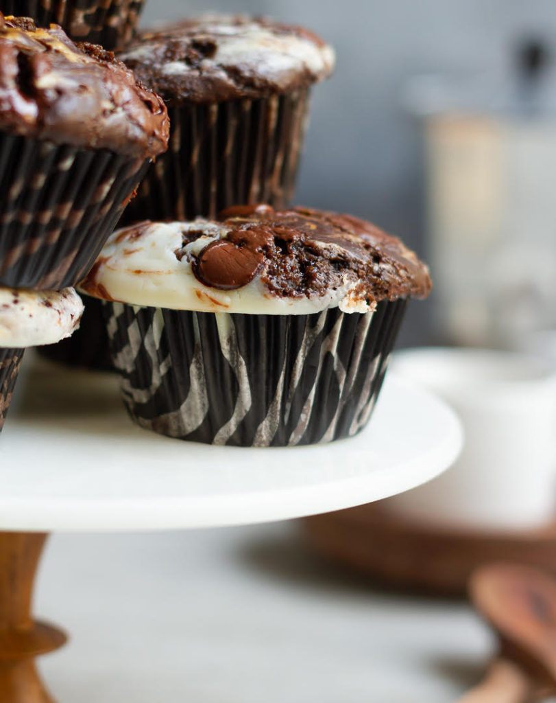 Chocolate Cream Cheese Muffins | Eggless Chocolate Cream Cheese Muffins