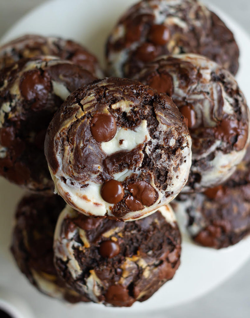 Chocolate Cream Cheese Muffins | Eggless Chocolate Cream Cheese Muffins