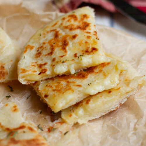 Cheese Stuffed Flatbread | Cheese Stuffed Pita