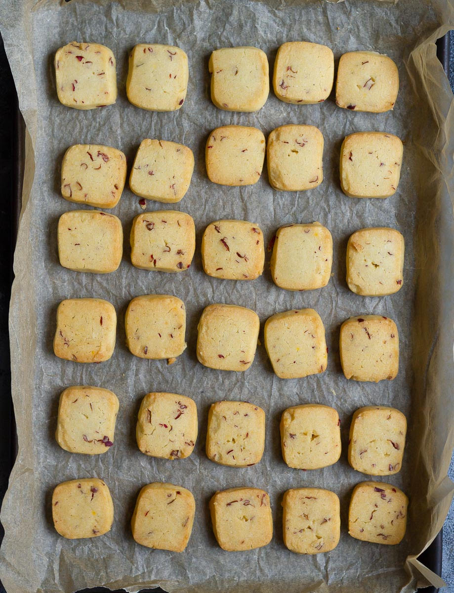 Baked rose shortbread cookies