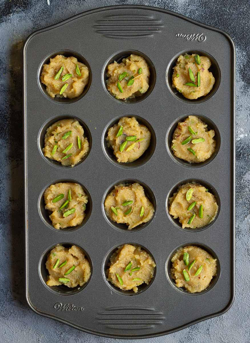 Ready to bake the pistachio financiers