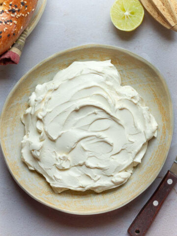 Homemade cream cheese