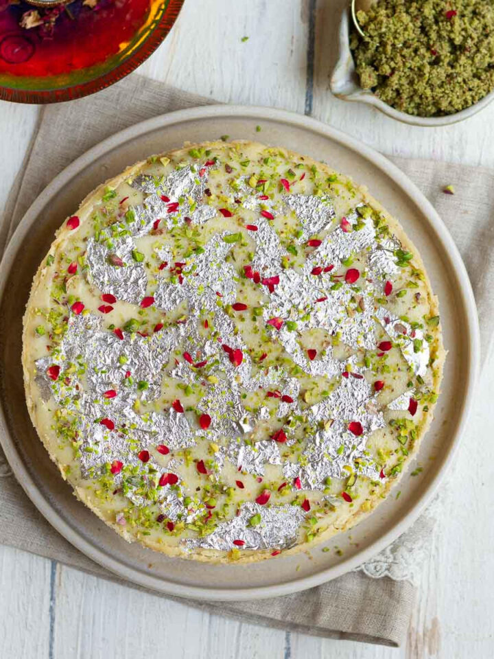 Thandai Cheesecake - Eggless Cheesecake