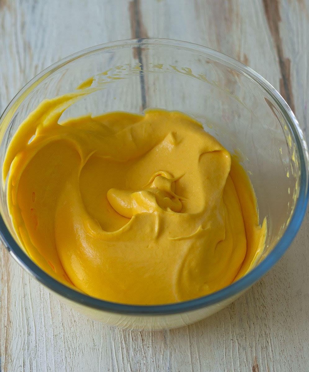 Mango mousse in a bowl.