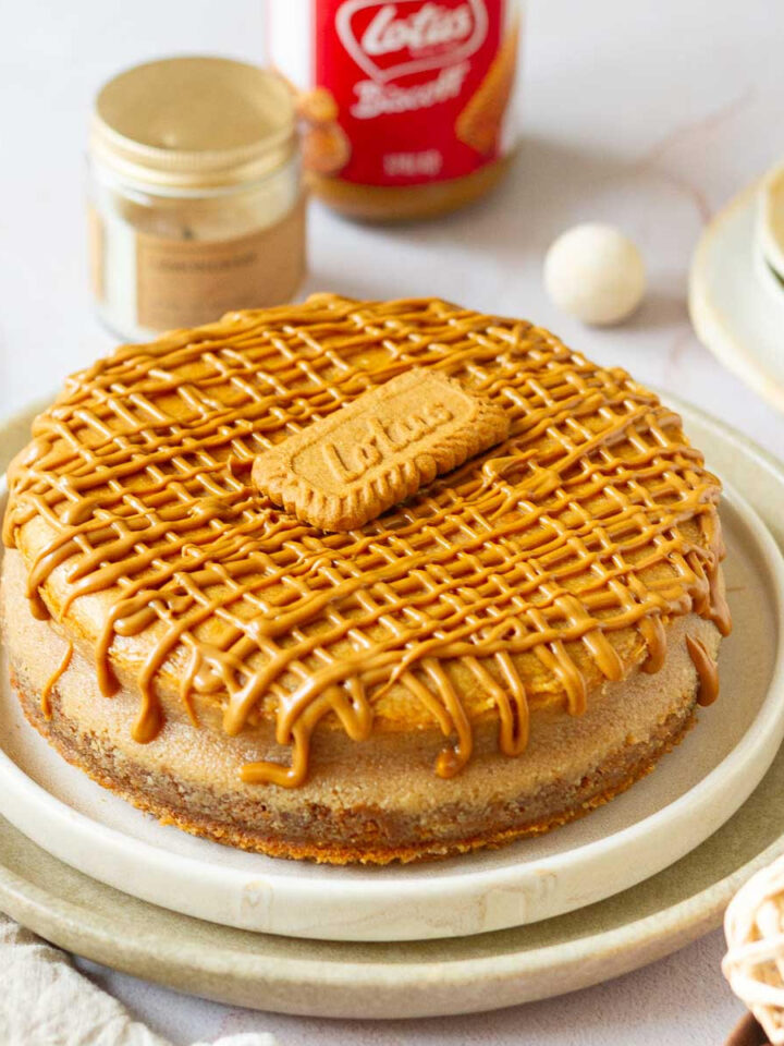 Biscoff cheesecake on a serving platter.