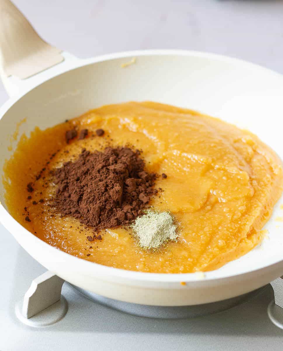 add cocoa powder and cardamom powder to the dough