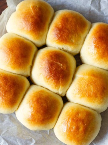 Bread rolls