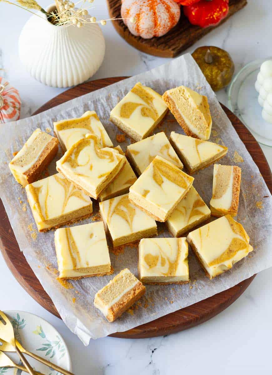 Pumpkin Swirl Cheesecake Bars Recipe