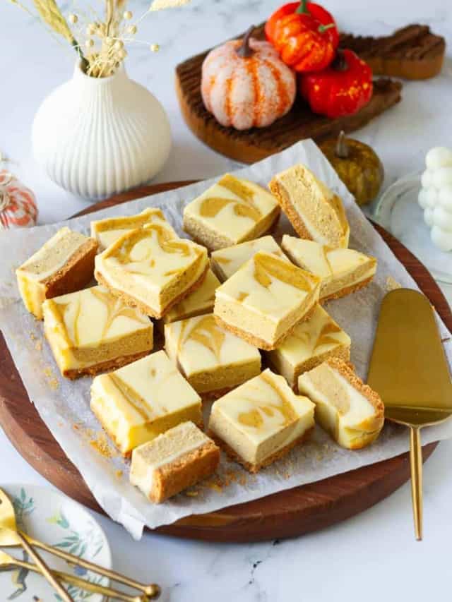 Pumpkin Swirl Cheesecake Bars Recipe