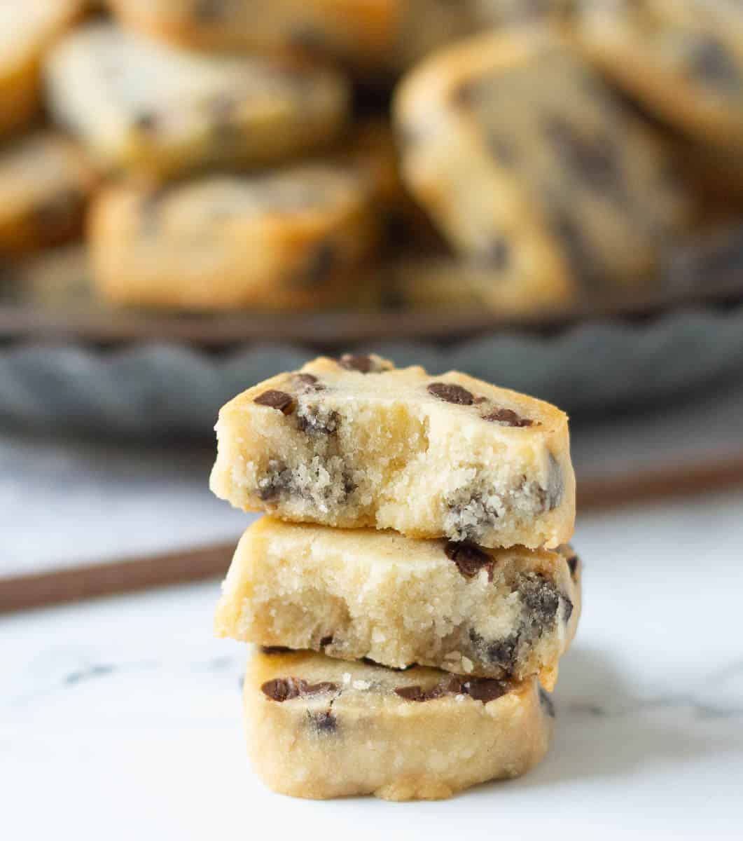 Cookie halves placed in a stack to show the cross section.