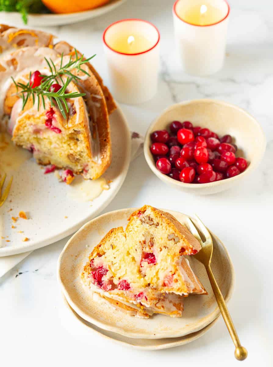 The BEST Cranberry Pound Cake