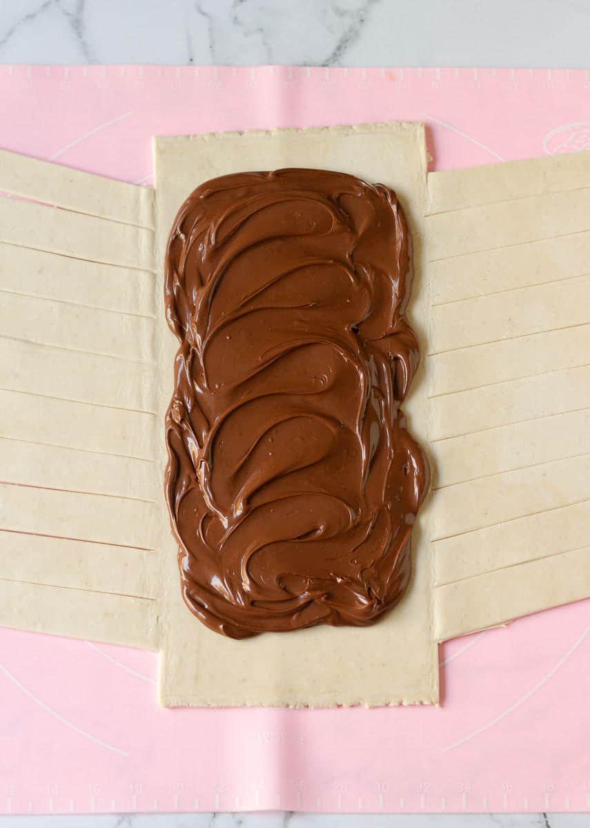 Nutella in the center of the pastry.