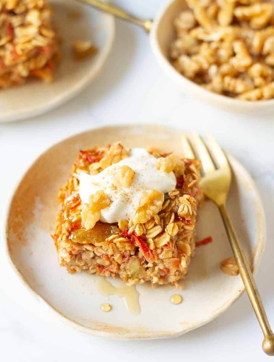 Carrot Cake Baked Oats Recipe