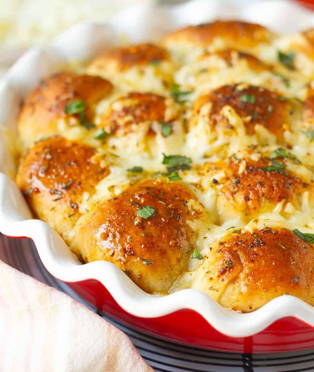 Easy Pizza Pull-Apart Bread