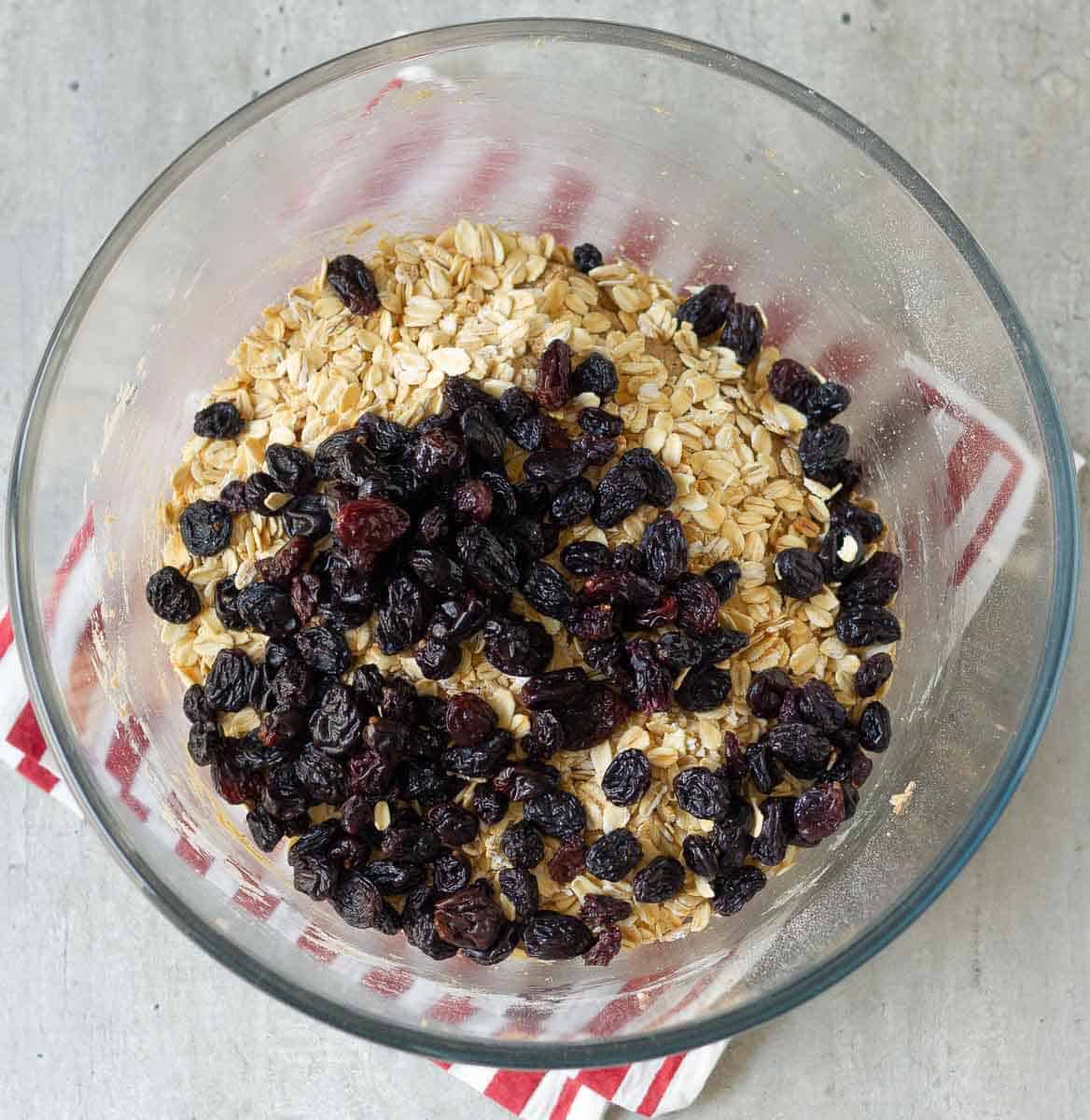 Oats and raisins in the cookie batter.